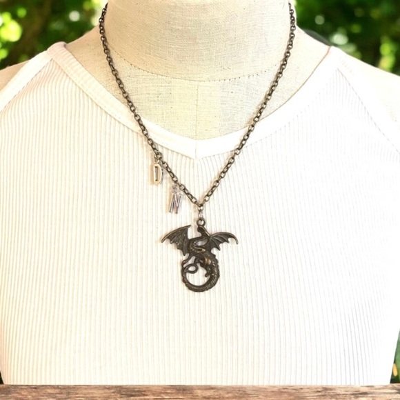 Silver and bronze toned Dungeons and Dragons Pendant Necklace Unique DND 19”long - Picture 12 of 13